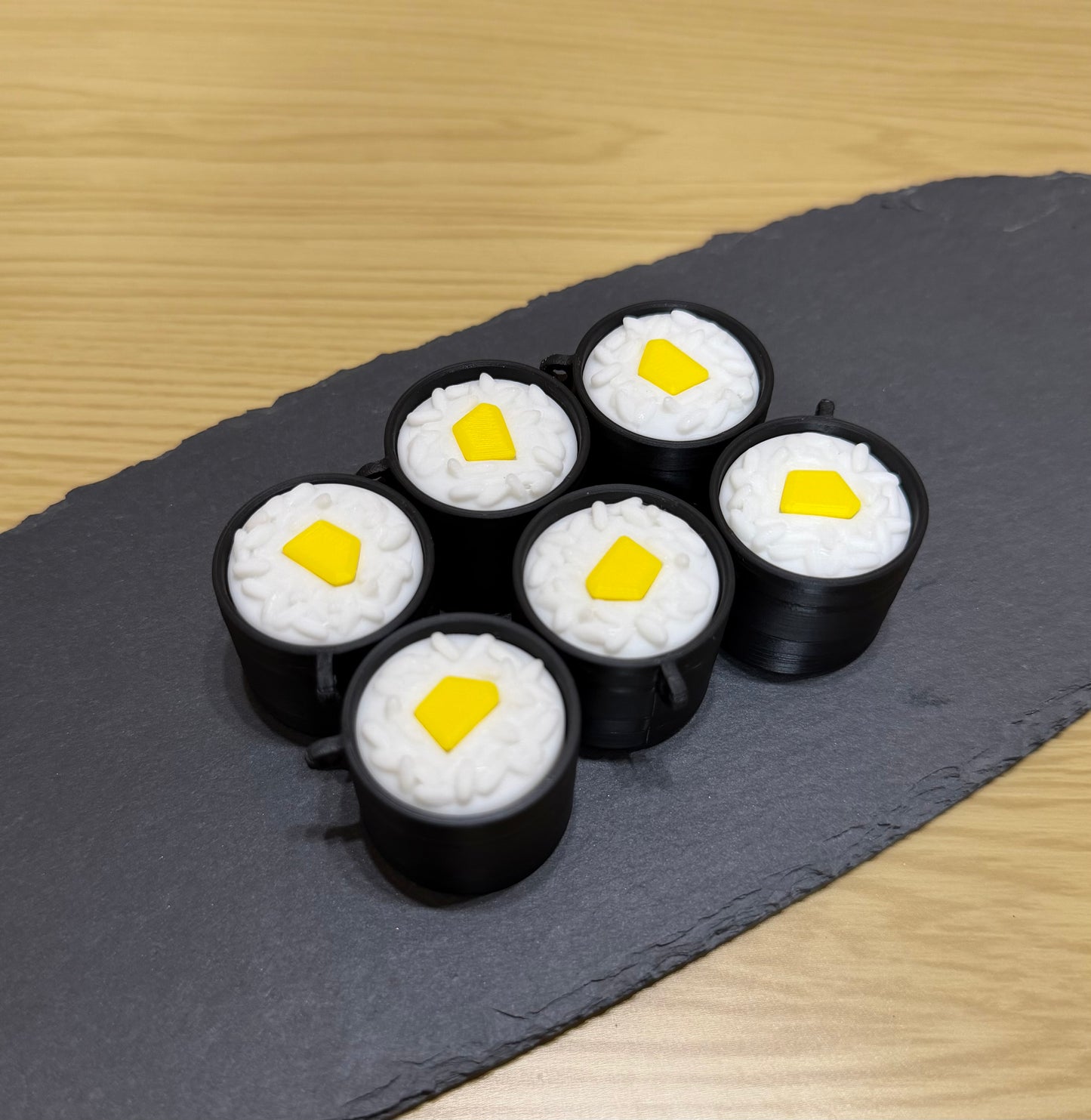 新香巻き(shinko rolled sushi Fidget Toy)